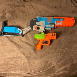 Bundle of Nerf Sledgefire & Zombie Strike Without Bullets